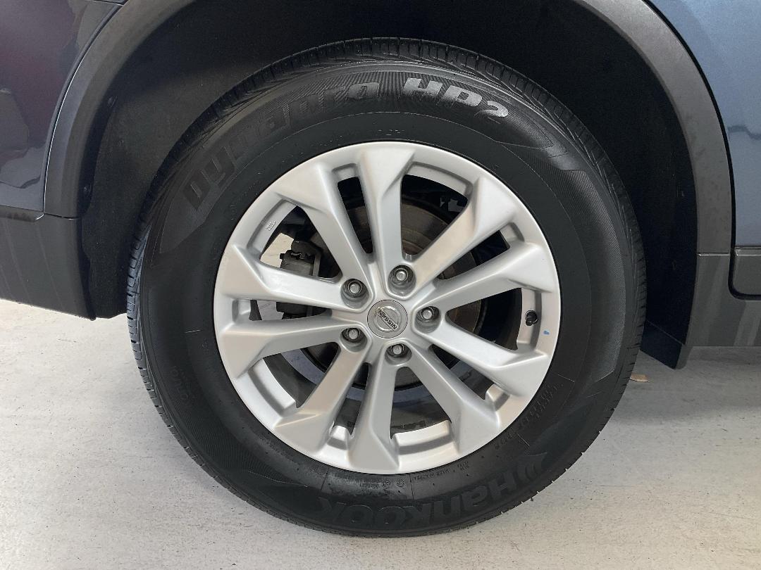 Photo '12' of Nissan X-Trail