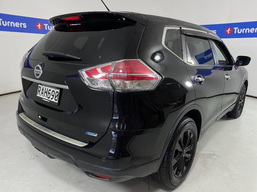 Photo '7' of Nissan X-Trail