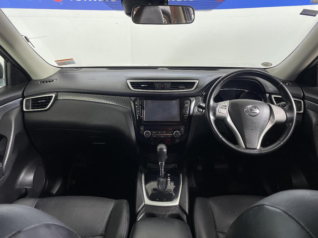 Photo '17' of Nissan X-Trail