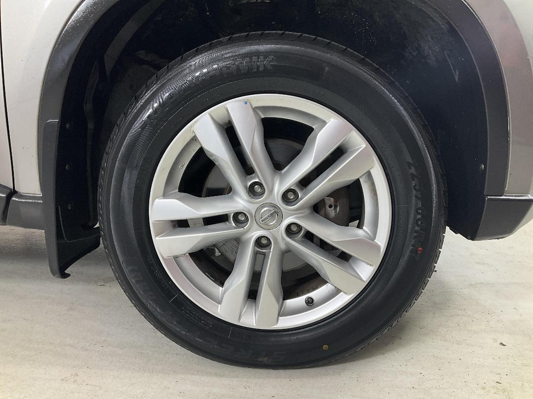 Photo '9' of Nissan X-Trail