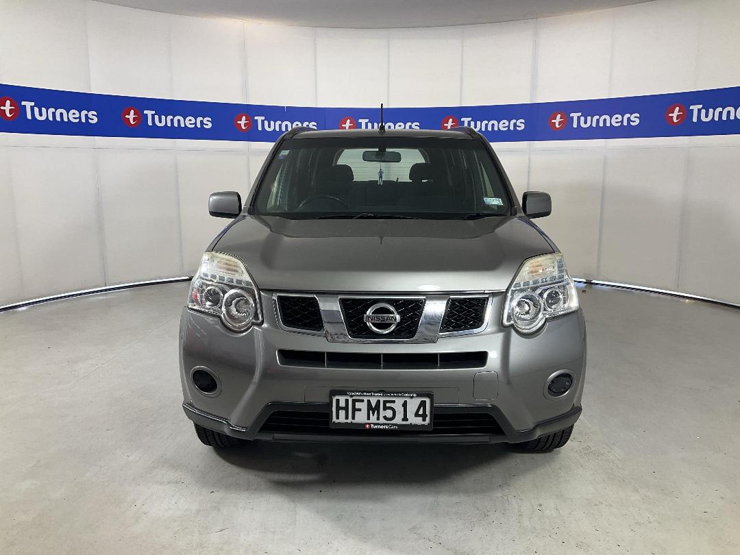 Photo '2' of Nissan X-Trail