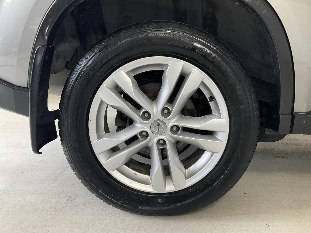 Photo '12' of Nissan X-Trail