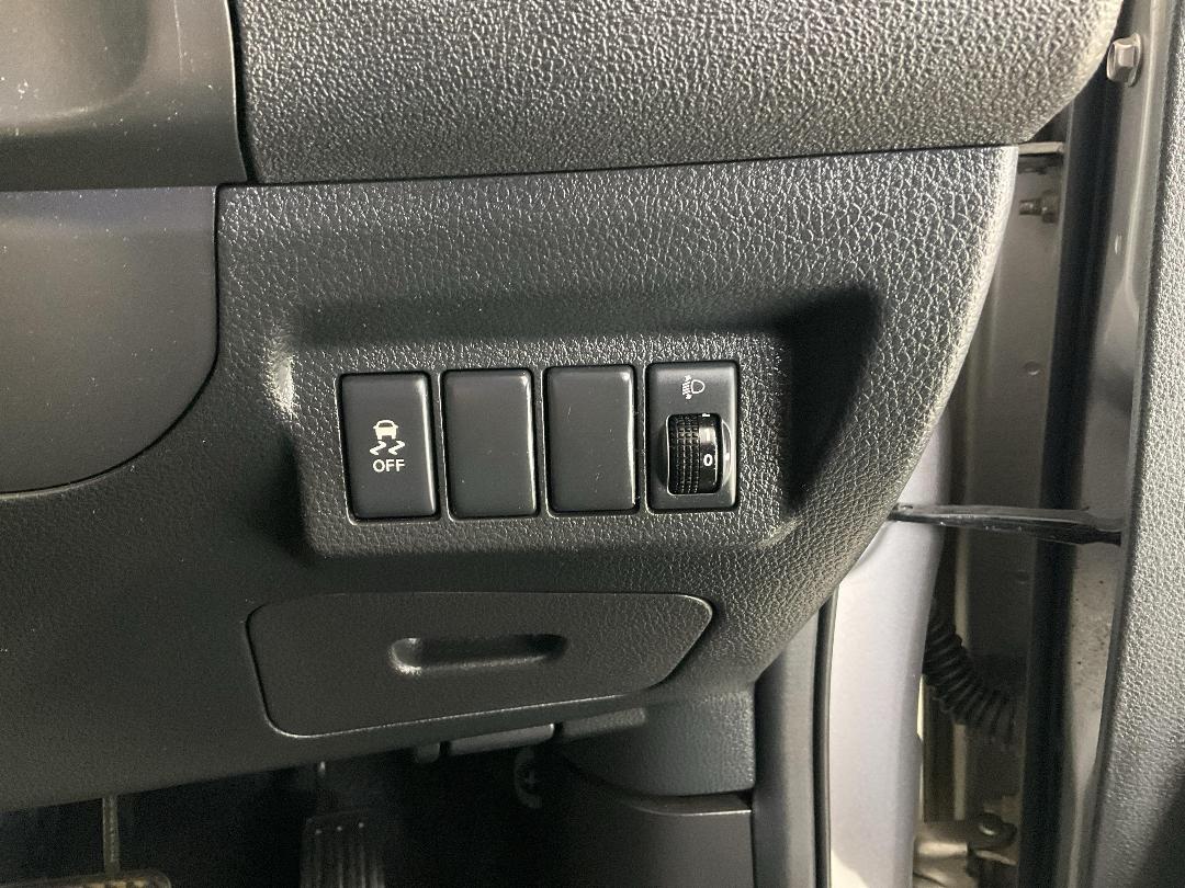 Photo '28' of Nissan X-Trail