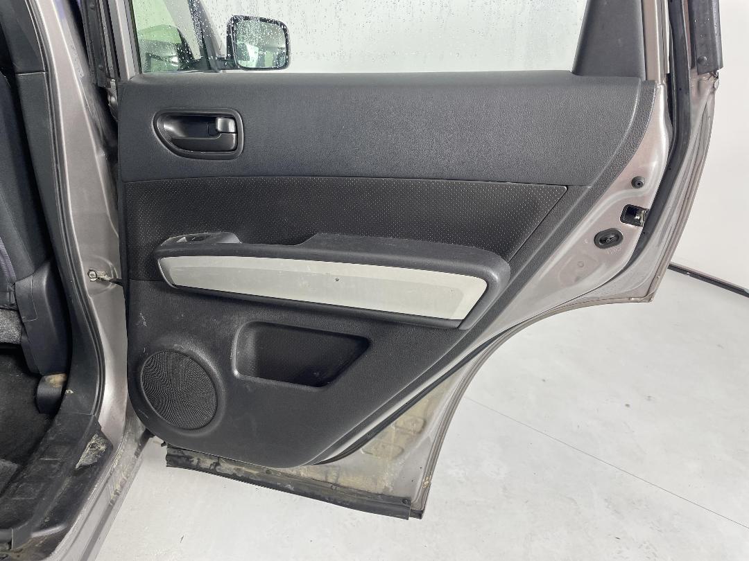 Photo '19' of Nissan X-Trail Photo '19' of Nissan X-Trail