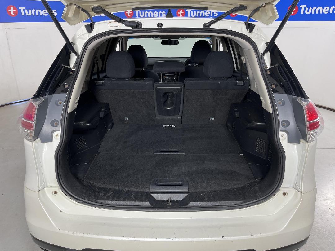 Photo '14' of Nissan X-Trail