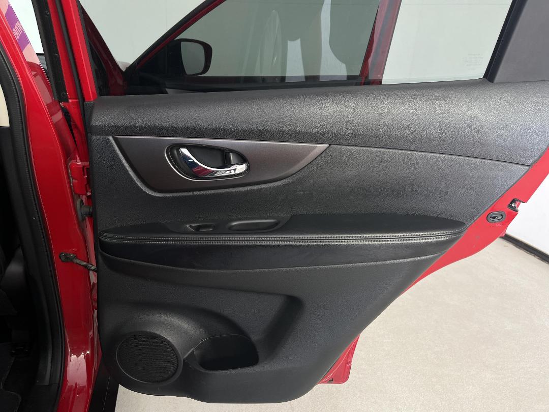 Photo '19' of Nissan X-Trail Photo '19' of Nissan X-Trail