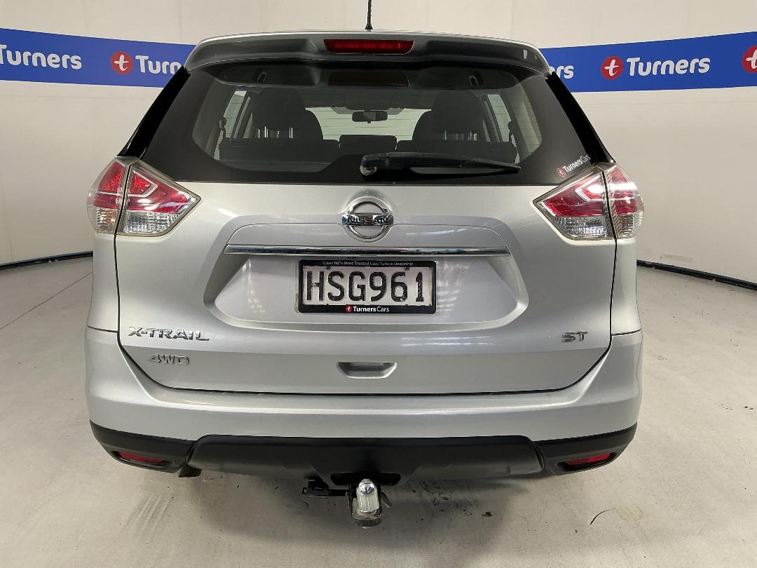 Photo '5' of Nissan X-Trail ST