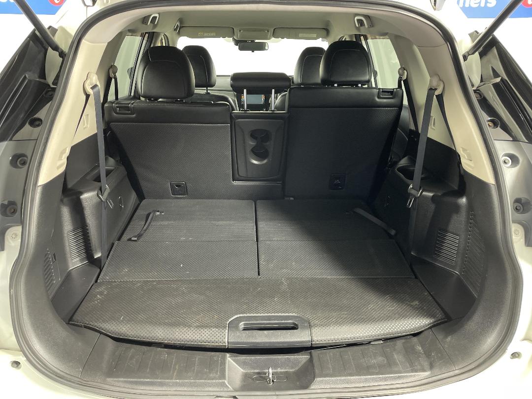 Photo '14' of Nissan X-Trail