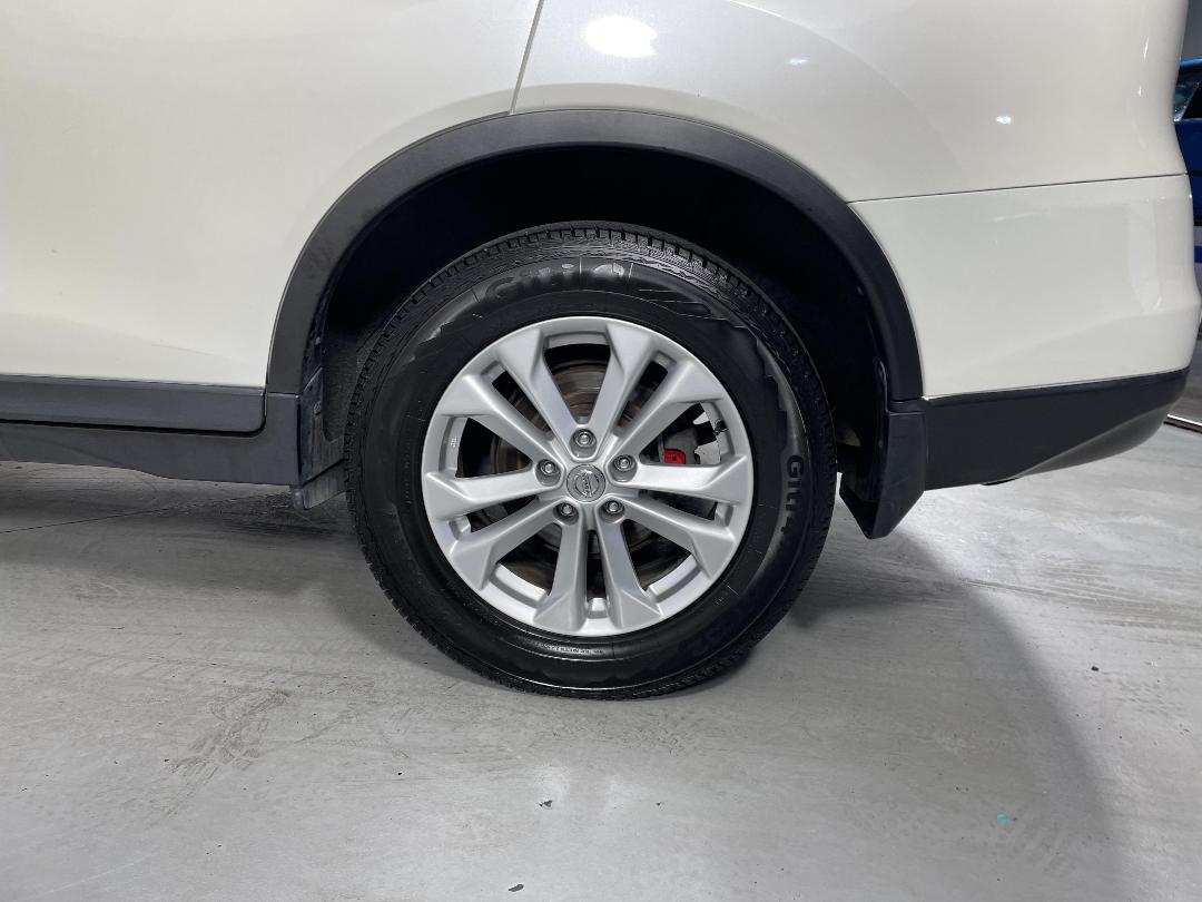 Photo '11' of Nissan X-Trail