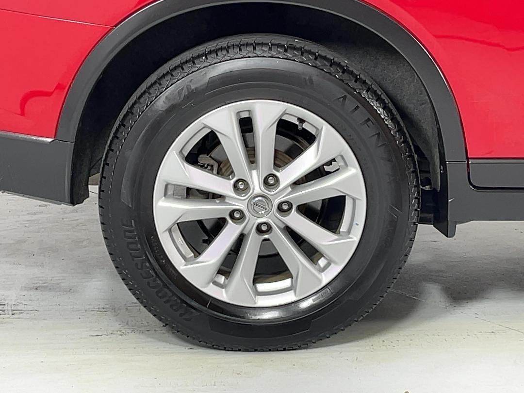 Photo '12' of Nissan X-Trail