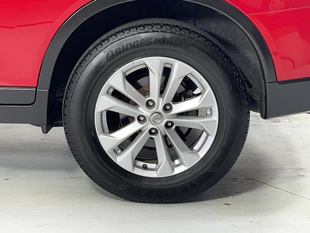 Photo '11' of Nissan X-Trail