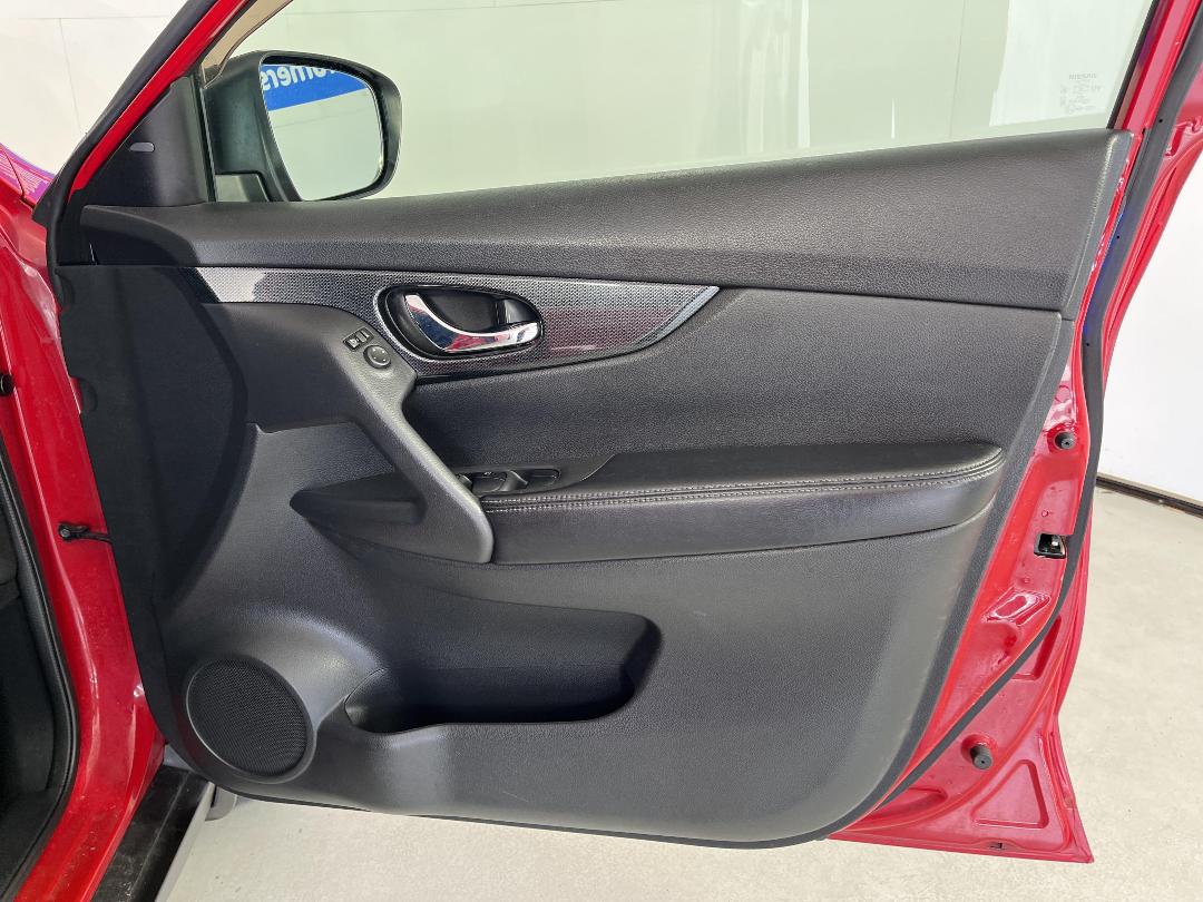 Photo '15' of Nissan X-Trail