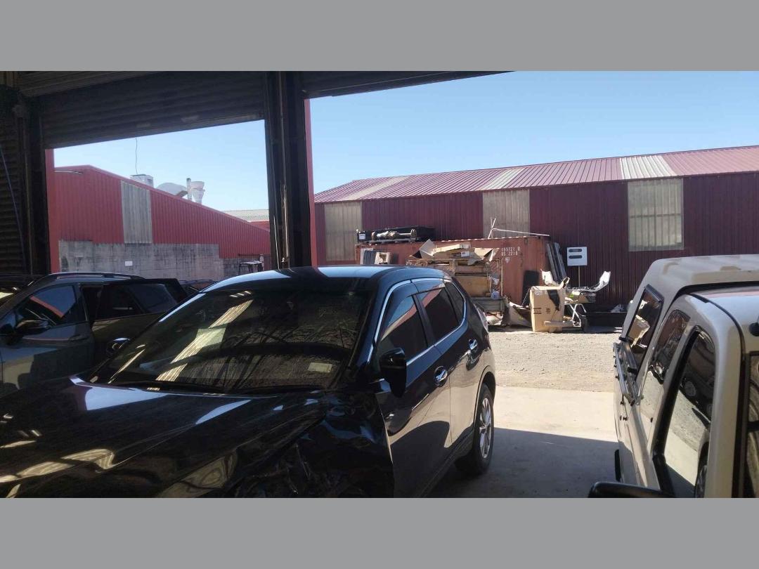 Photo '2' of Nissan X-Trail