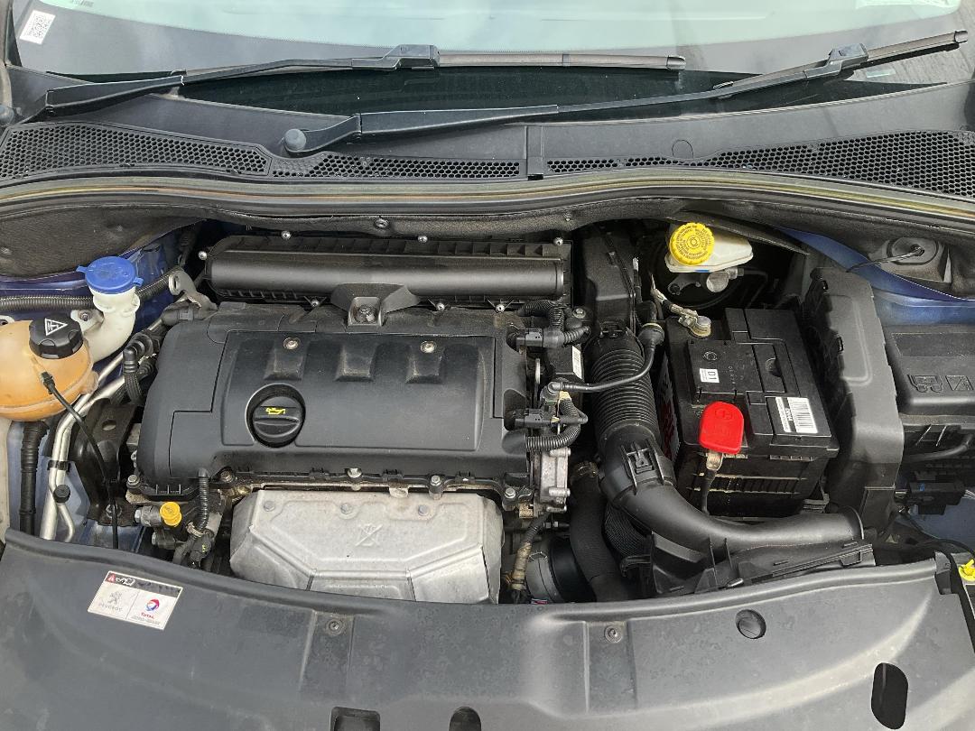 Photo '2' of Peugeot 2008 Allure 1.6 Auto