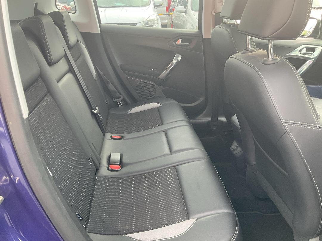 Photo '9' of Peugeot 2008 Allure 1.6 Auto