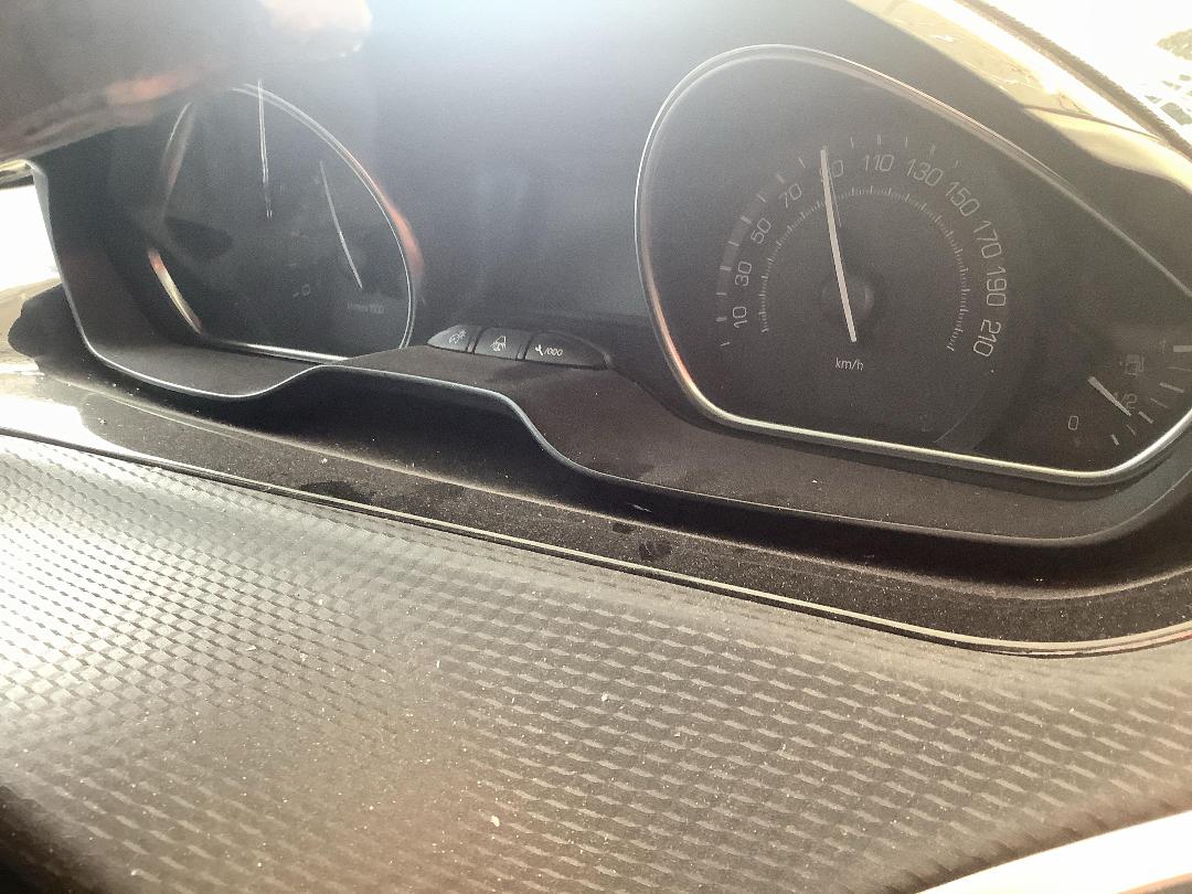 Photo '13' of Peugeot 2008 Allure 1.6 Auto Photo '13' of Peugeot 2008 Allure 1.6 Auto