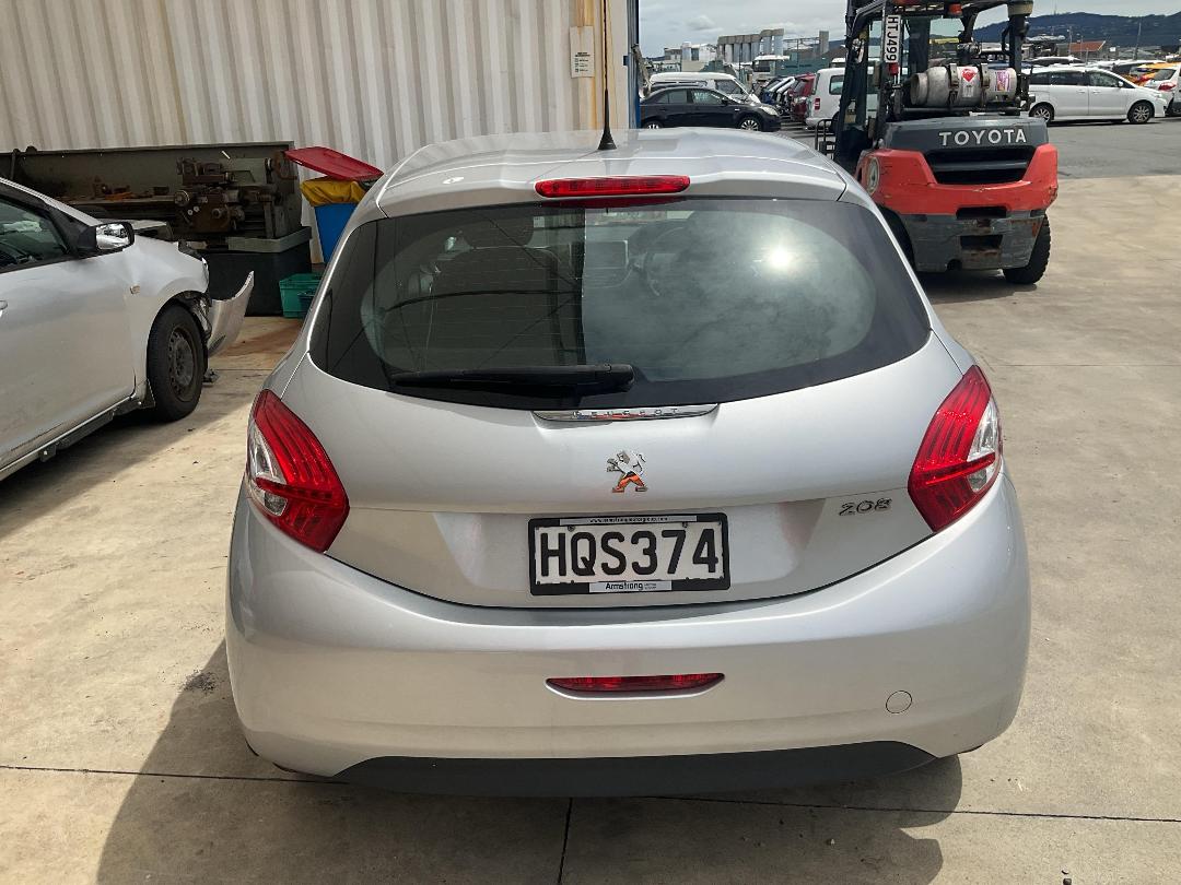 Photo '4' of Peugeot 208 Allure Photo '4' of Peugeot 208 Allure