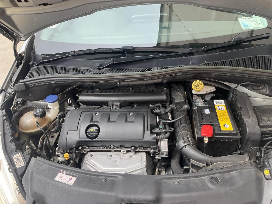 Photo '15' of Peugeot 208 Allure Photo '15' of Peugeot 208 Allure