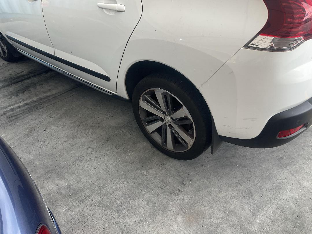 Photo '10' of Peugeot 3008 Allure Photo '10' of Peugeot 3008 Allure