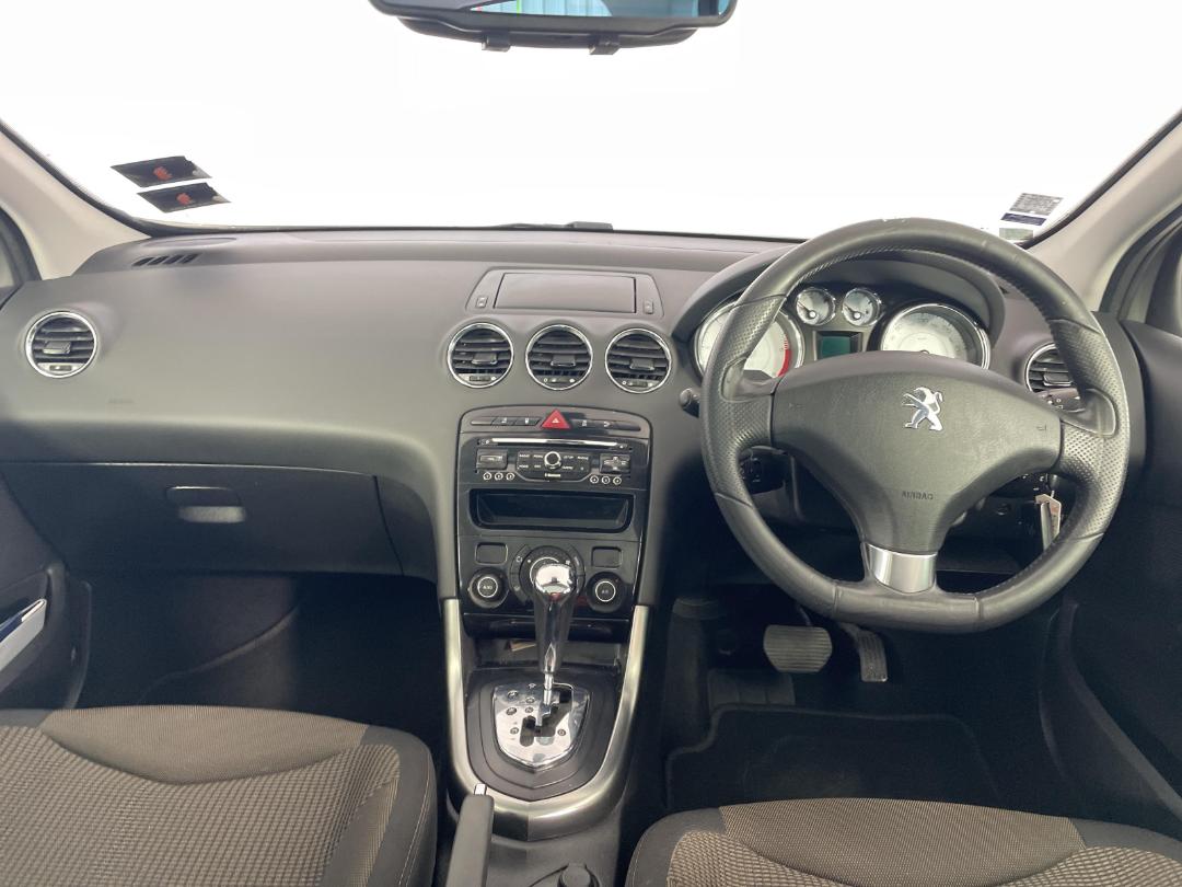 Photo '17' of Peugeot 308