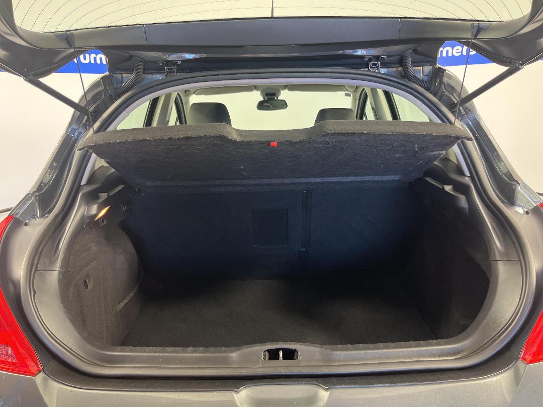 Photo '14' of Peugeot 308