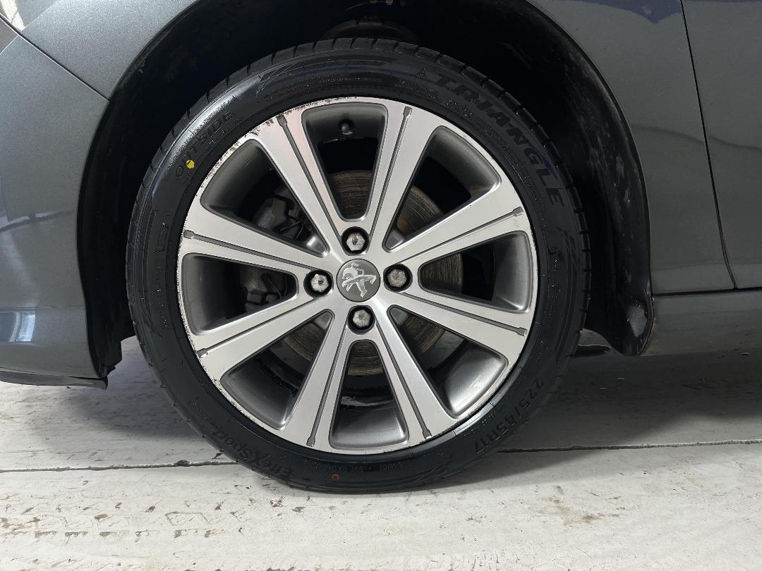 Photo '10' of Peugeot 308