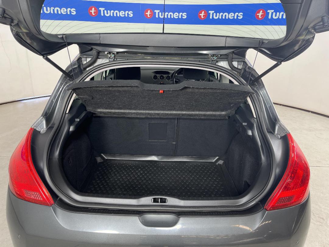 Photo '14' of Peugeot 308