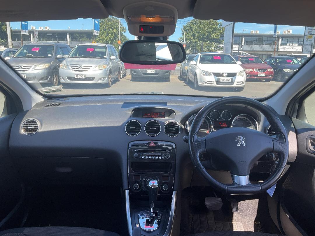 Photo '10' of Peugeot 308 Active Photo '10' of Peugeot 308 Active