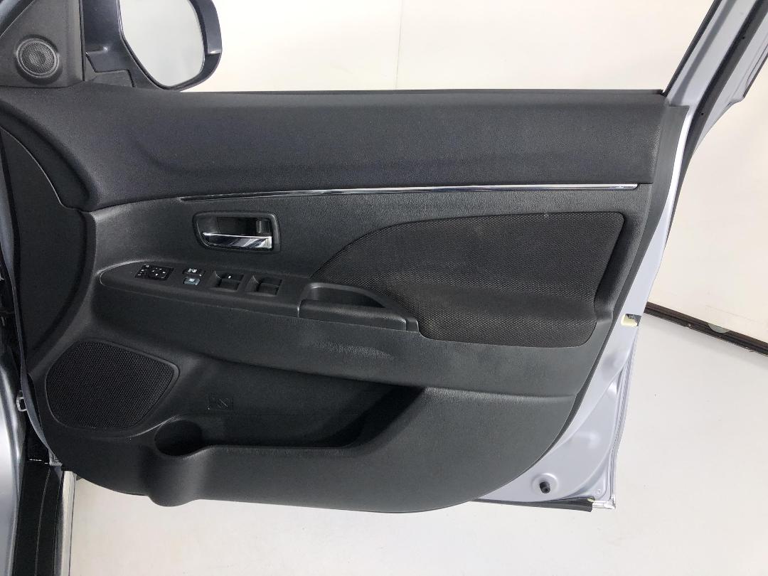 Photo '15' of Peugeot 4008 Photo '15' of Peugeot 4008