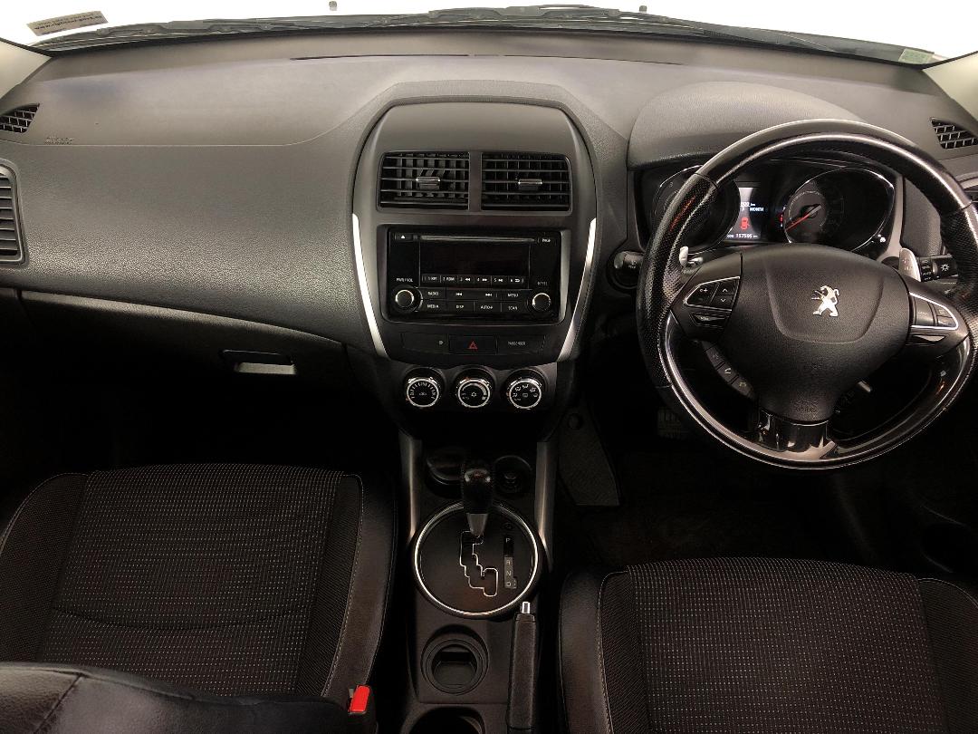 Photo '17' of Peugeot 4008 Photo '17' of Peugeot 4008