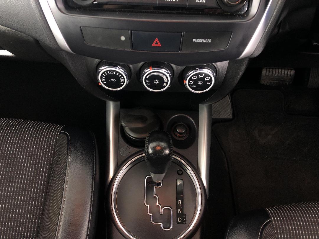 Photo '18' of Peugeot 4008 Photo '18' of Peugeot 4008