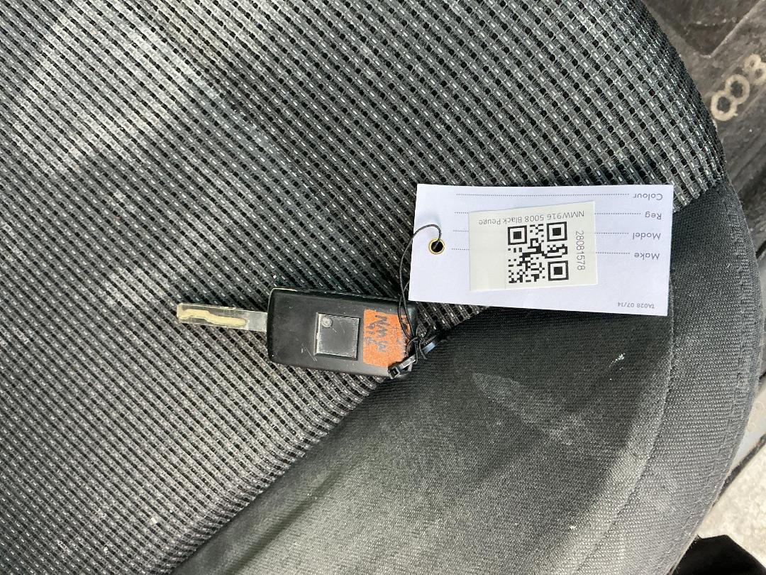 Photo '13' of Peugeot 5008