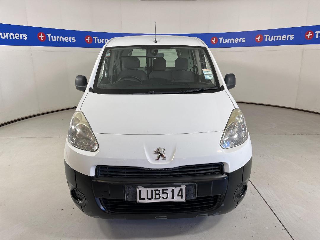 Photo '2' of Peugeot Partner Photo '2' of Peugeot Partner