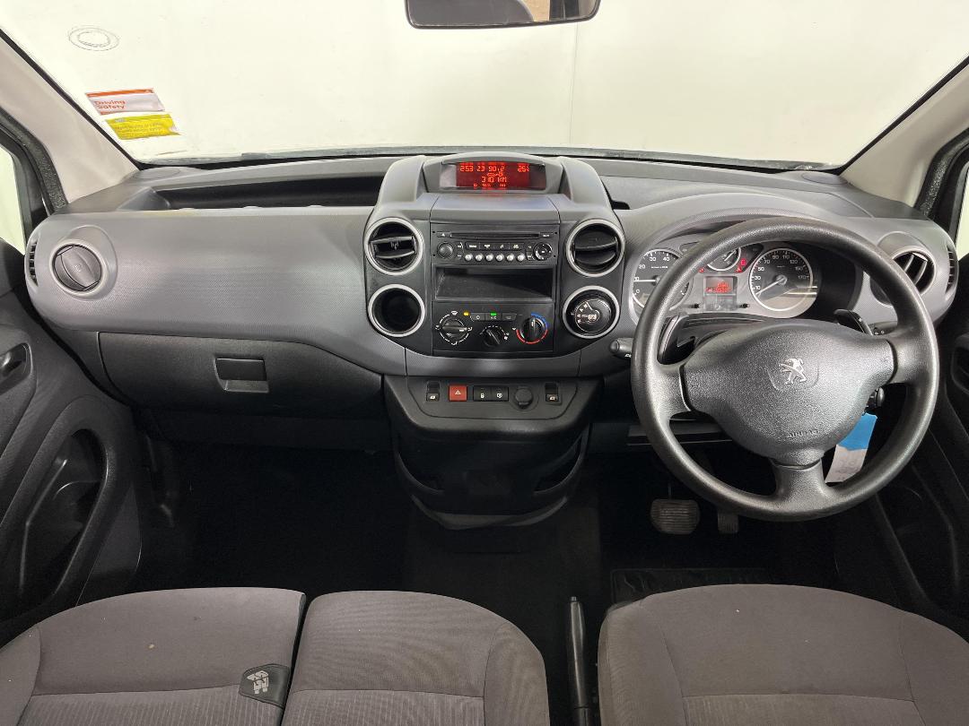 Photo '17' of Peugeot Partner Photo '17' of Peugeot Partner