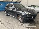 Thumbnail '1' of Porsche Cayenne SUV