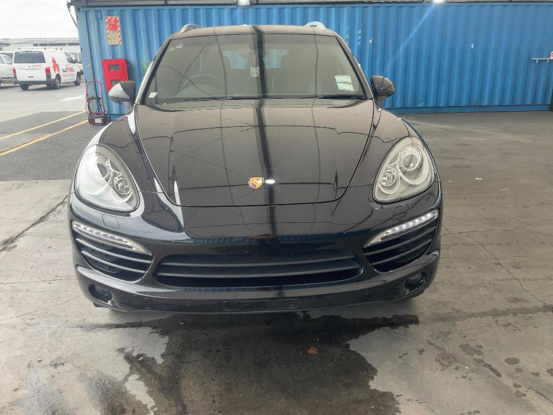Photo '4' of Porsche Cayenne SUV