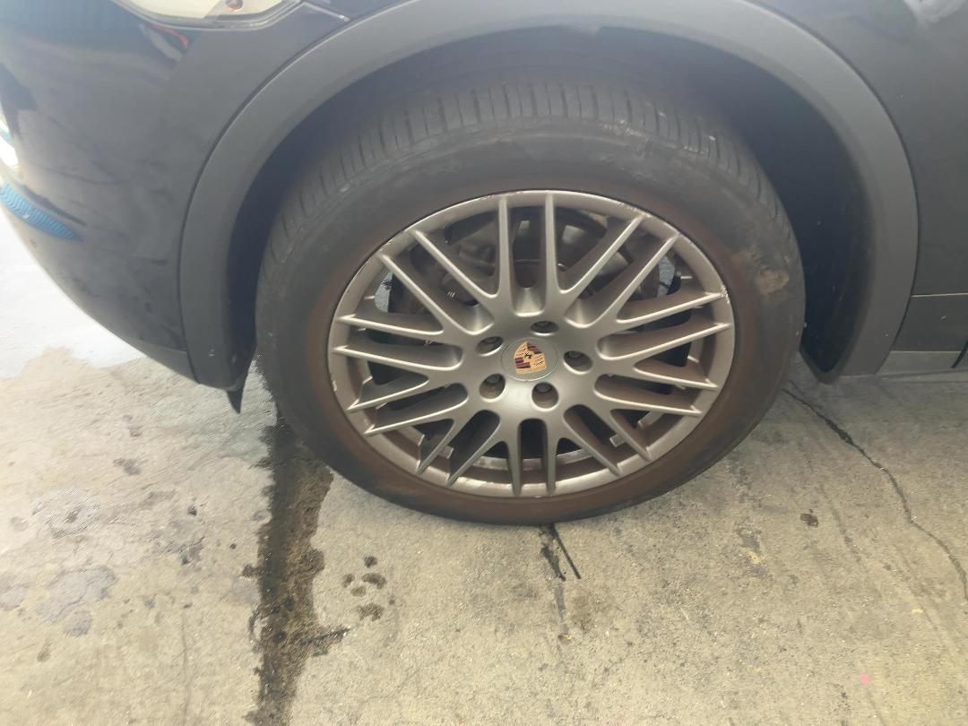 Photo '6' of Porsche Cayenne SUV