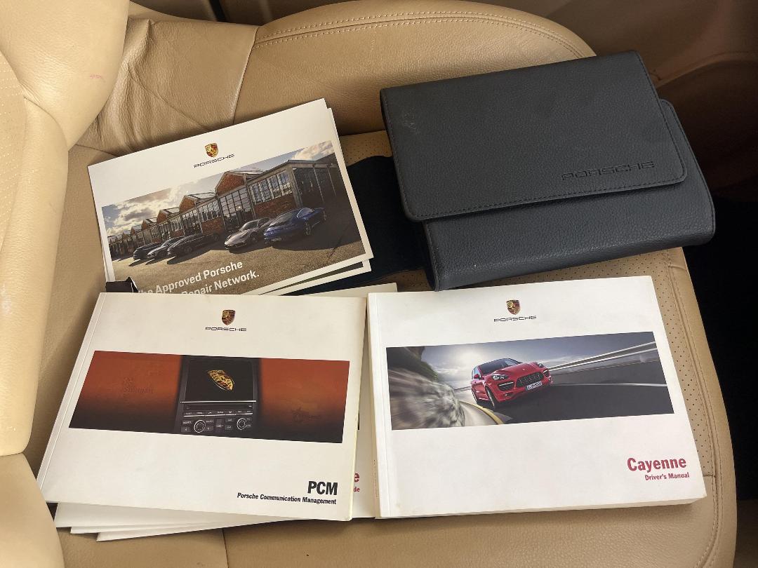 Photo '25' of Porsche Cayenne