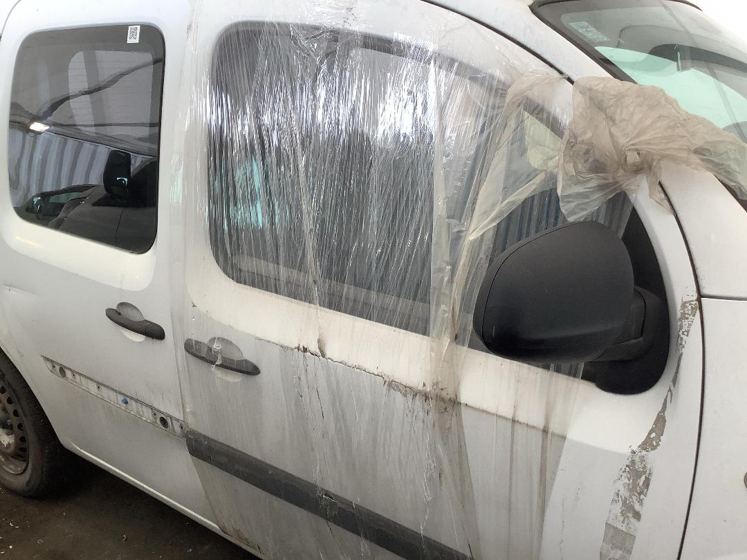 Photo '3' of Renault Kangoo 1.6 P A Photo '3' of Renault Kangoo 1.6 P A