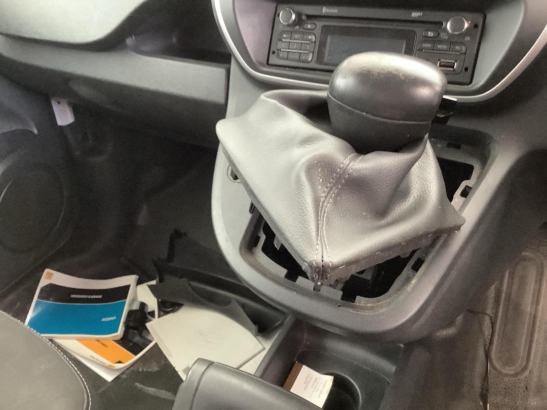 Photo '18' of Renault Kangoo 1.6 P A Photo '18' of Renault Kangoo 1.6 P A