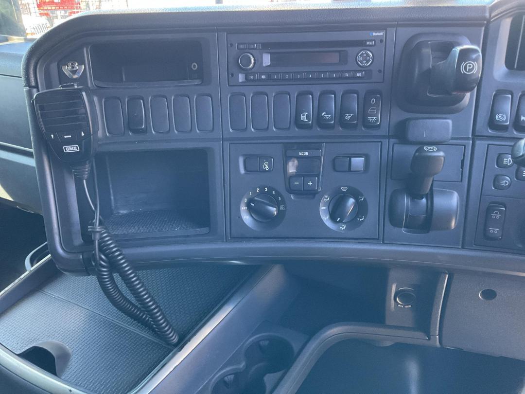 Photo '19' of SCANIA R R620-LA6X4MNA Tractor Unit