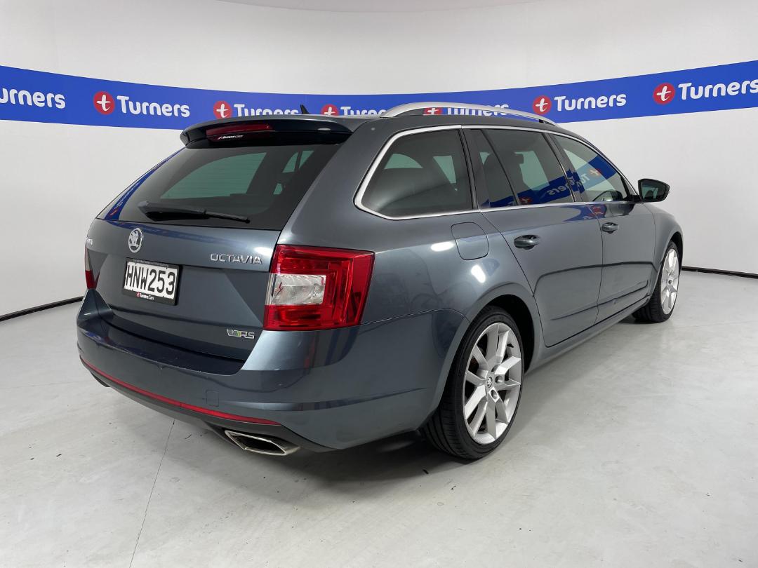 Photo '7' of Skoda Octavia Photo '7' of Skoda Octavia