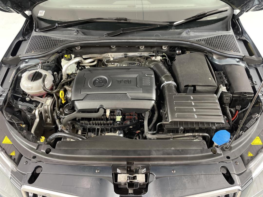 Photo '13' of Skoda Octavia Photo '13' of Skoda Octavia