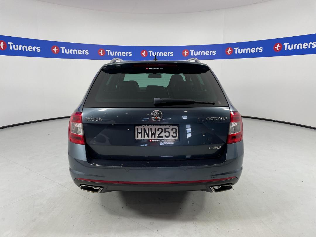 Photo '6' of Skoda Octavia Photo '6' of Skoda Octavia