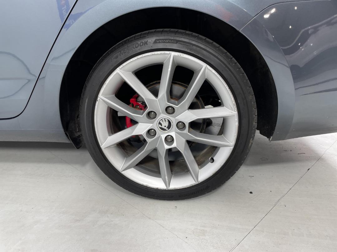 Photo '11' of Skoda Octavia Photo '11' of Skoda Octavia