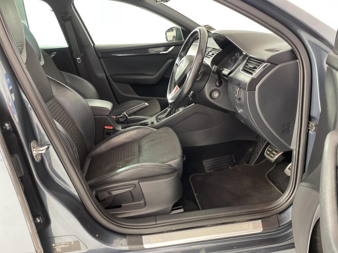 Photo '16' of Skoda Octavia Photo '16' of Skoda Octavia