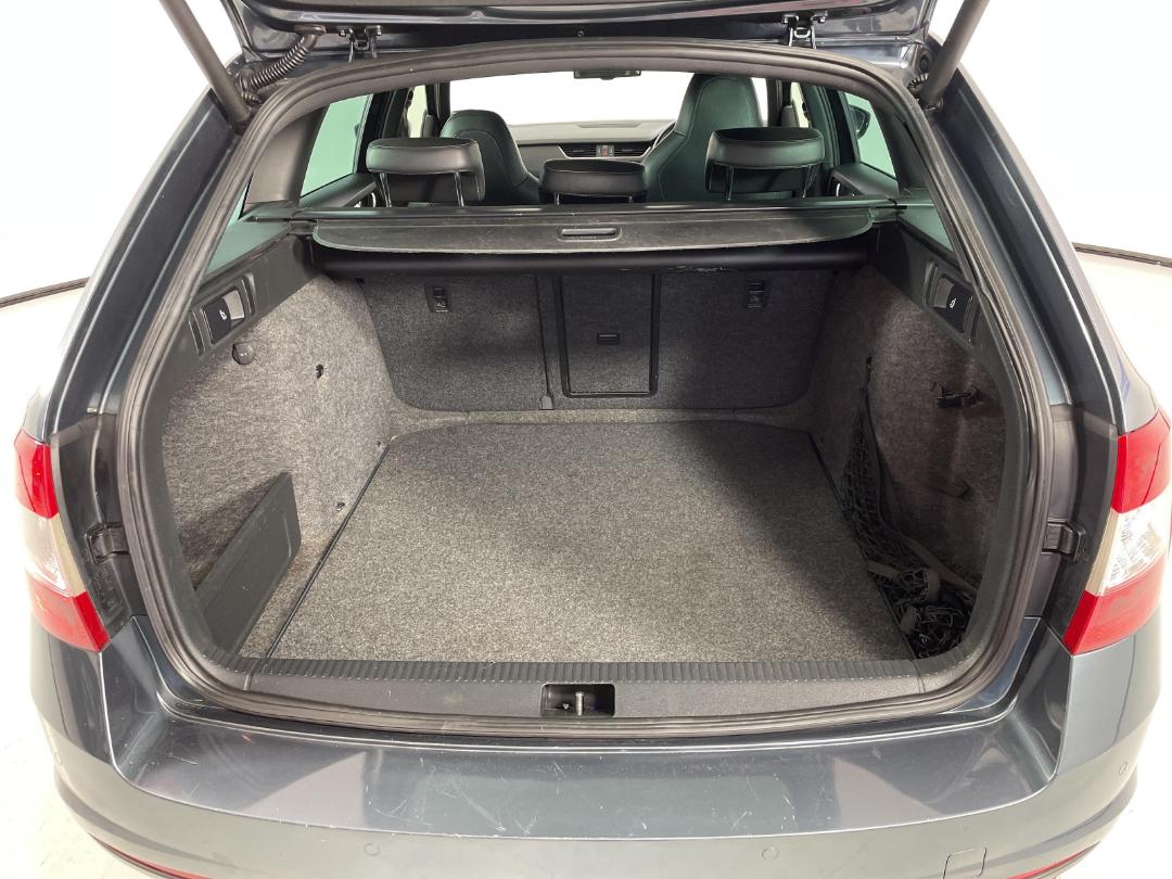 Photo '14' of Skoda Octavia Photo '14' of Skoda Octavia