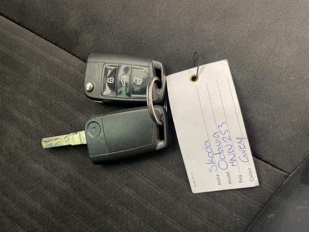 Photo '22' of Skoda Octavia Photo '22' of Skoda Octavia