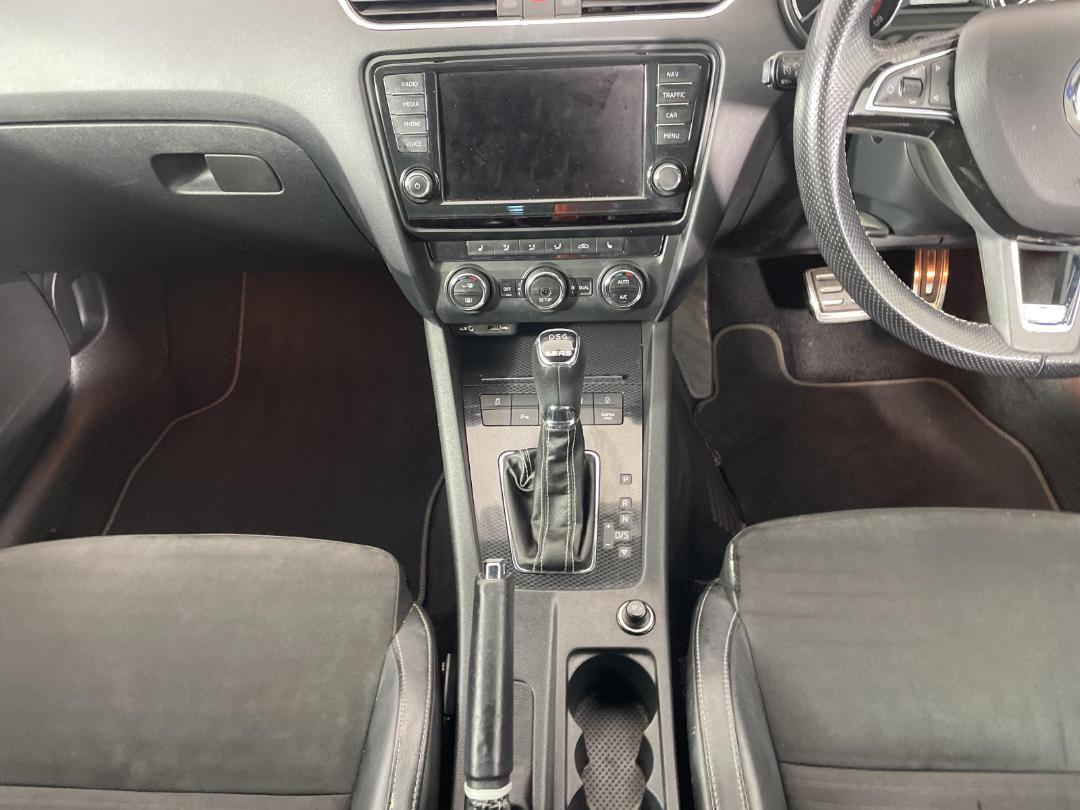 Photo '18' of Skoda Octavia Photo '18' of Skoda Octavia