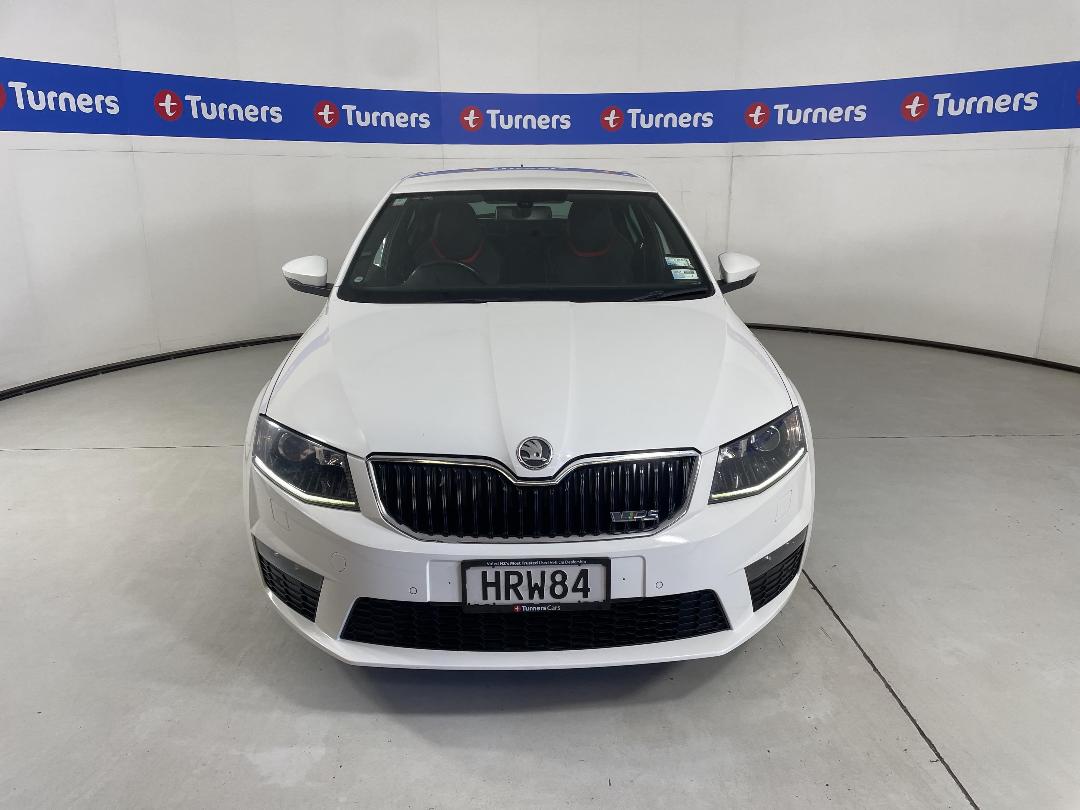 Photo '2' of Skoda Octavia Photo '2' of Skoda Octavia